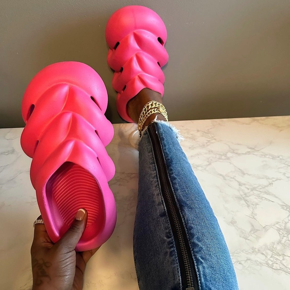 Cozy slides